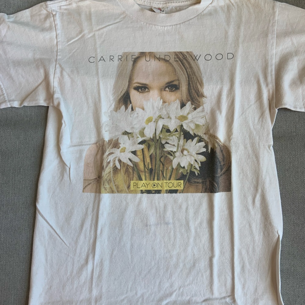 Carrie Underwood 2010 Play On Tour